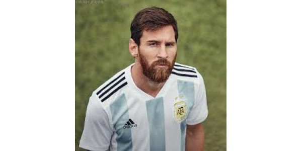 Jogador islandês quer Camisolas Messi